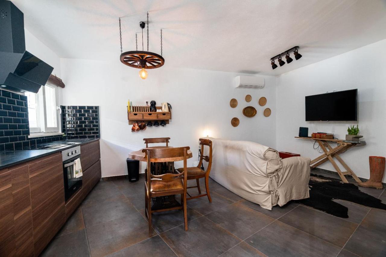Casa Estabulo- Cozy Rustic Farmhouse Loft Touro Ештомбар Екстер'єр фото